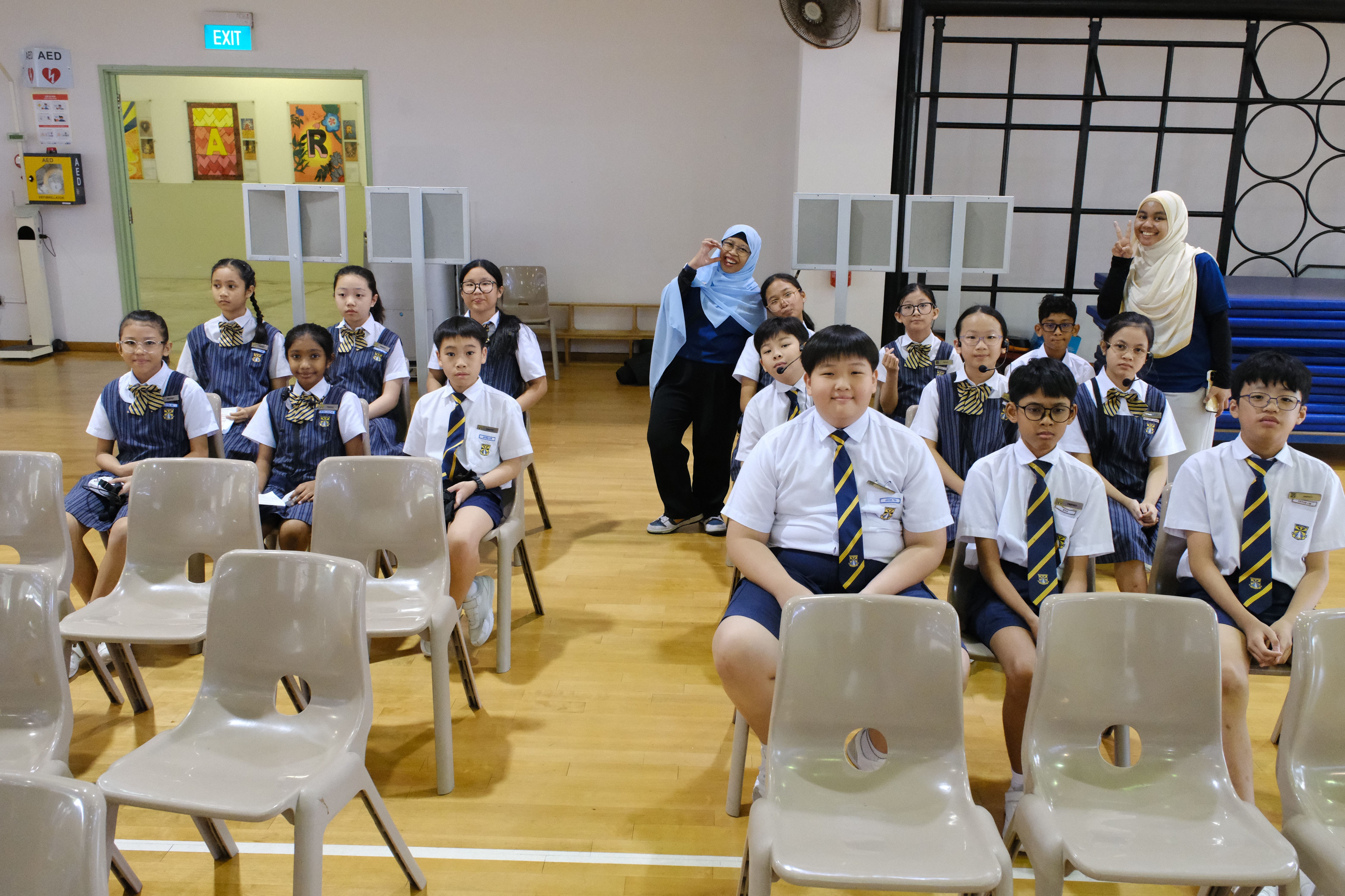 Prefect tour guides for parents